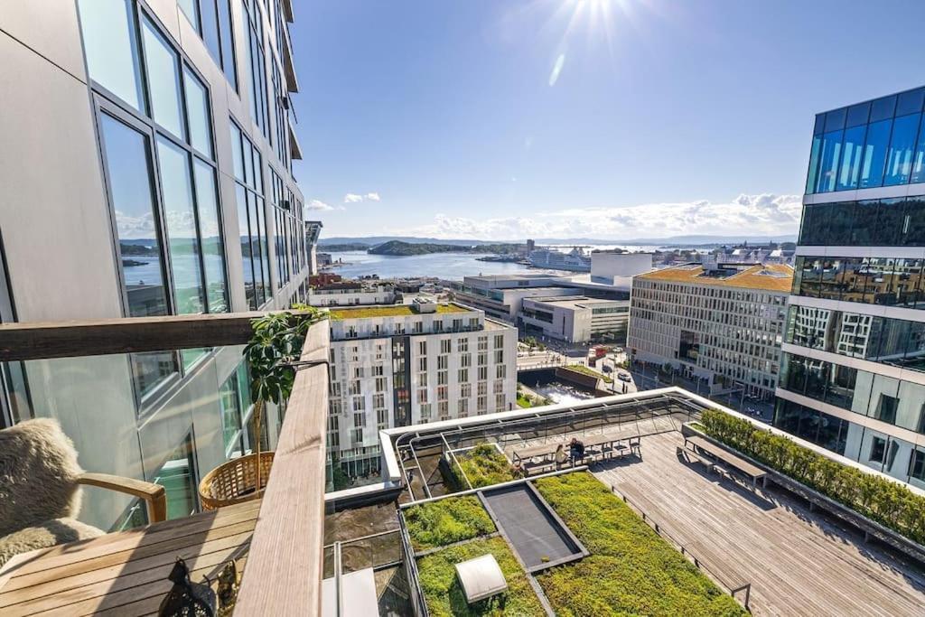 Modern 2Bed Room Sea View Apartment @ Oslo Barcode Exterior photo