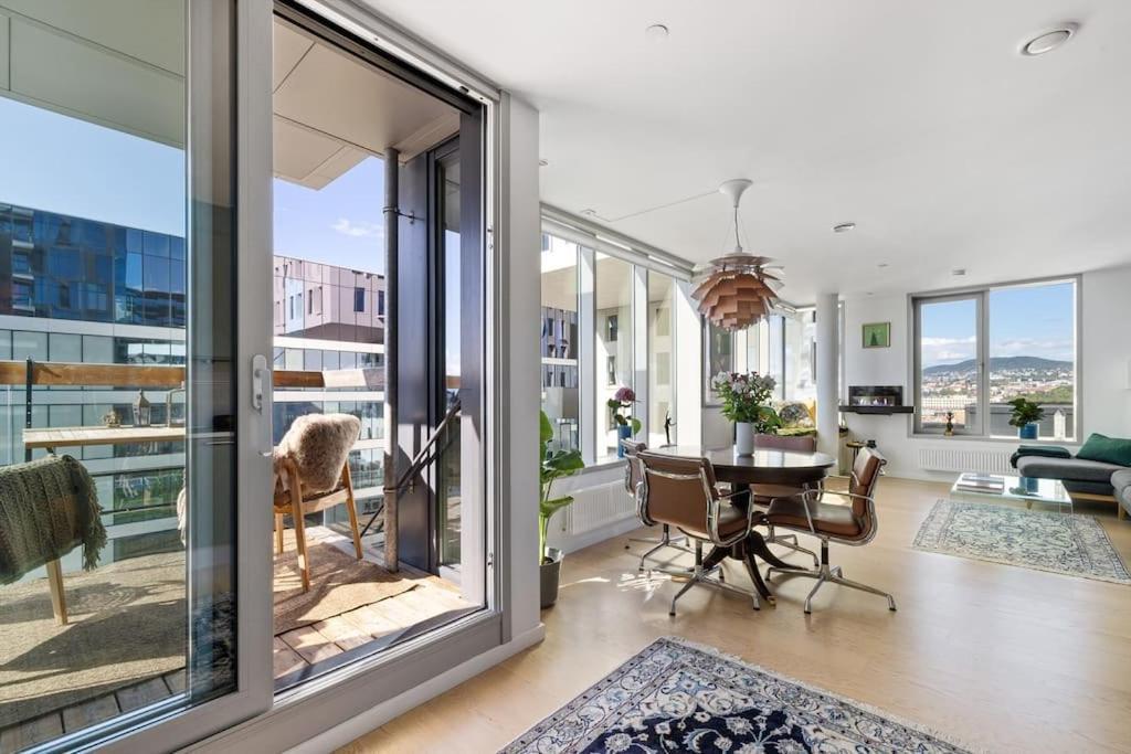 Modern 2Bed Room Sea View Apartment @ Oslo Barcode Exterior photo
