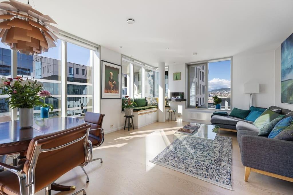 Modern 2Bed Room Sea View Apartment @ Oslo Barcode Exterior photo