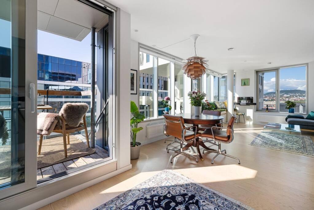 Modern 2Bed Room Sea View Apartment @ Oslo Barcode Exterior photo